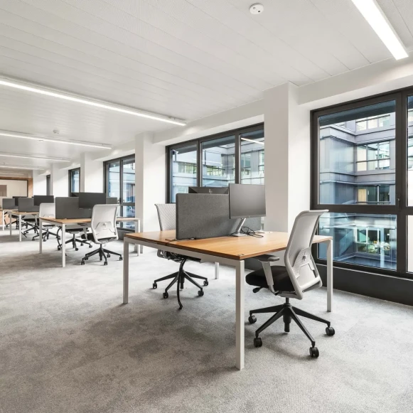 Espace indépendant 1 214 m² 150 postes Location bureau Rue d'Héliopolis Paris 75017 - photo 4