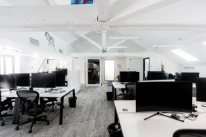 Espace indépendant - 75009 - 24 postes - 22500€