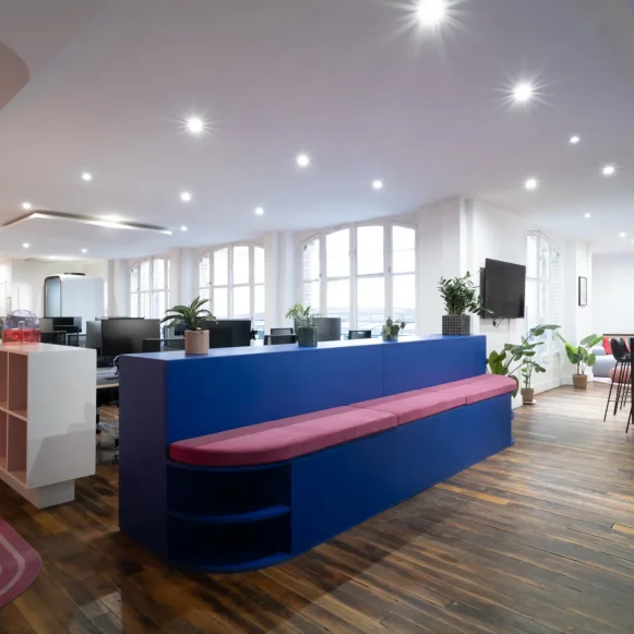 Espace indépendant 300 m² 40 postes Coworking Rue d'Édimbourg Paris 75008 - photo 1