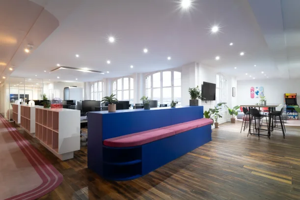 Espace indépendant - 75008 - 40 postes - 29000€