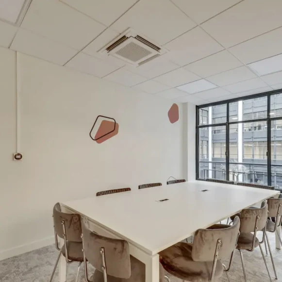 Espace indépendant 660 m² 75 postes Location bureau Rue Poissonnière Paris 75002 - photo 12