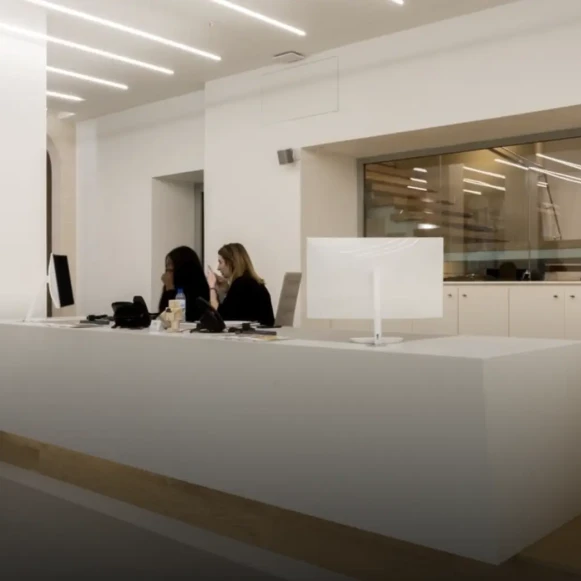 Bureau privé 28 m² 7 postes Location bureau Rue du Louvre Paris 75001 - photo 11
