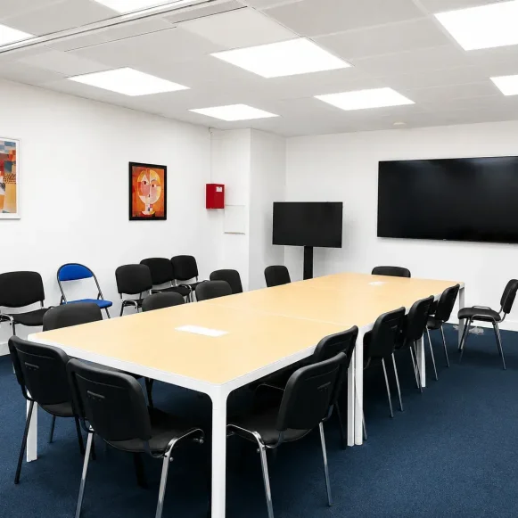 Espace indépendant 1 026 m² 150 postes Location bureau Avenue Bosquet Paris 75007 - photo 3