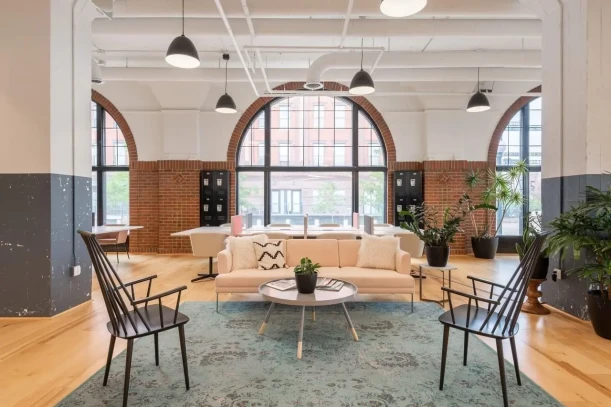 Bureau privé - 40100 - 5 postes - 1463€