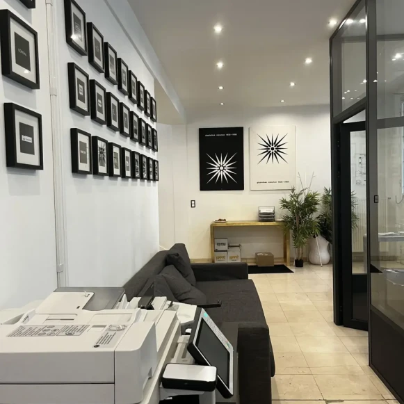 Bureau privé 17 m² 6 postes Location bureau Rue Saint-Didier Paris 75016 - photo 6