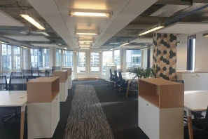 Bureau privé - 92130 - 36 postes - 26550€