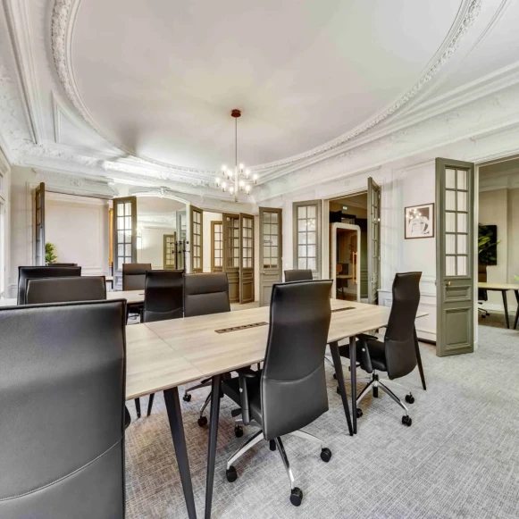 Espace indépendant 170 m² 30 postes Coworking Rue Saint-Lazare Paris 75009 - photo 1