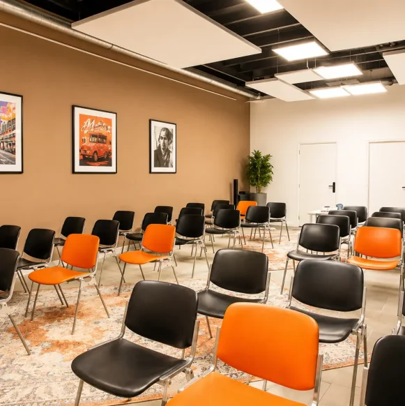 Bureau privé 36 m² 7 postes Location bureau Rue Martel Paris 75010 - photo 9