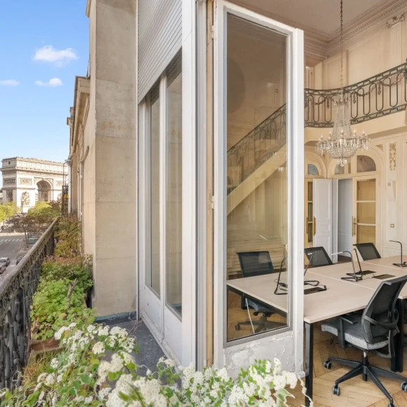 Espace indépendant 380 m² 50 postes Location bureau Avenue Carnot Paris 75017 - photo 9
