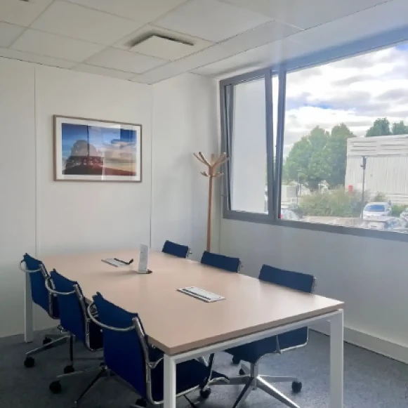 Bureau privé 4 m² 1 poste Location bureau Rue du Danemark Carquefou 44470 - photo 7