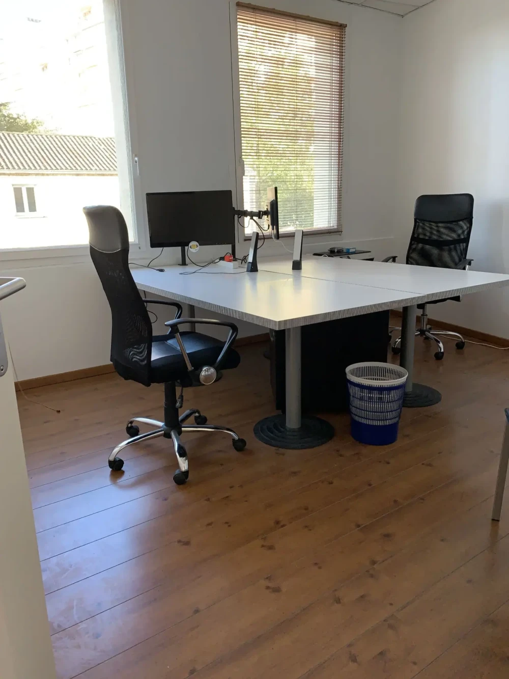 Bureau privé - 33200 - 4 postes - 650€