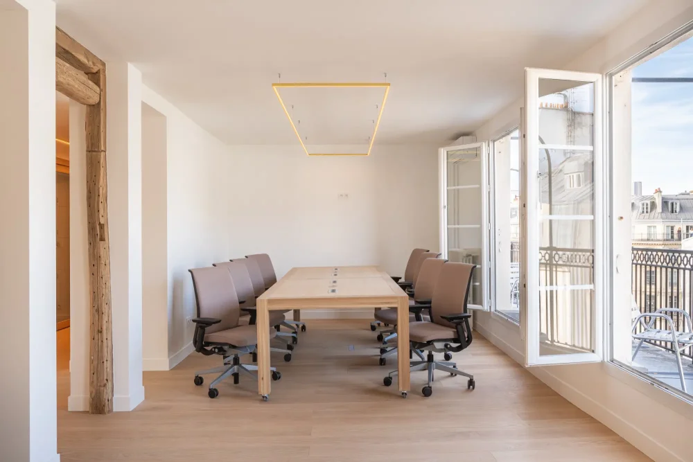 Espace indépendant - 75001 - 48 postes - 30000€