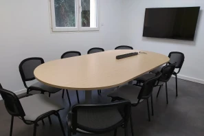 Open Space - 38320 - 12 postes - 129€