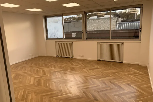 Bureau privé - 93500 - 10 postes - 1100€