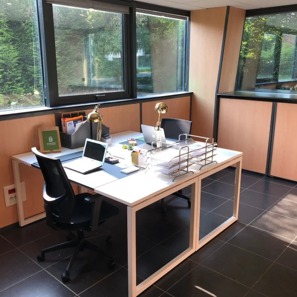 Bureau privé 16 m² 2 postes Location bureau Rue d'Armentières Bois-Grenier 59280 - photo 6