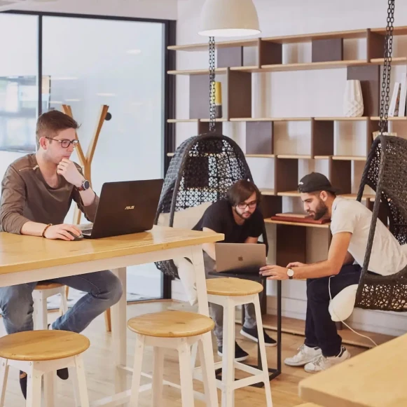 Bureau privé 11 m² 2 postes Coworking Impasse Reille Paris 75014 - photo 1
