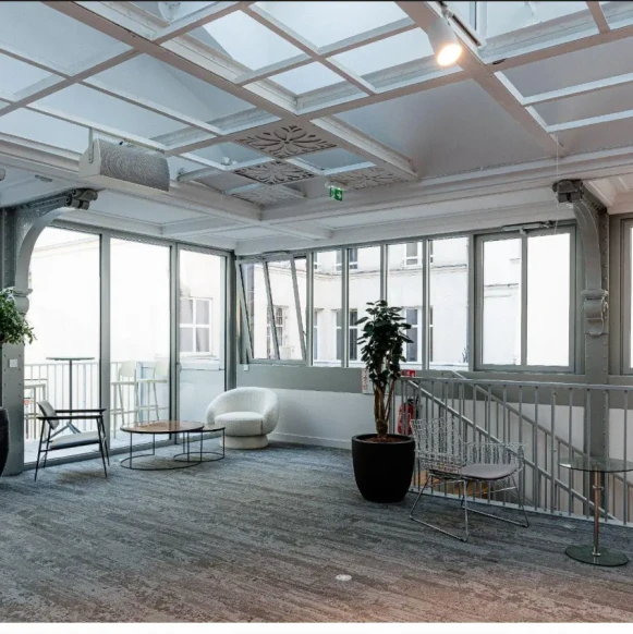 Espace indépendant 274 m² 40 postes Location bureau Rue de la Victoire Paris 75009 - photo 1