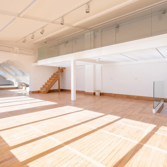 Espace indépendant 180 m² 30 postes Location bureau Rue des Arquebusiers Paris 75003 - photo 11