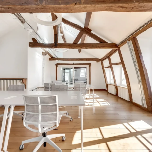 Bureau privé 85 m² 20 postes Location bureau Rue Chapon Paris 75003 - photo 3