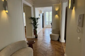 Espace indépendant - 75002 - 24 postes - 14900€