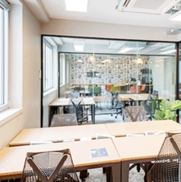 Bureau privé 5 m² 1 poste Location bureau Rue Delambre Paris 75014 - photo 1