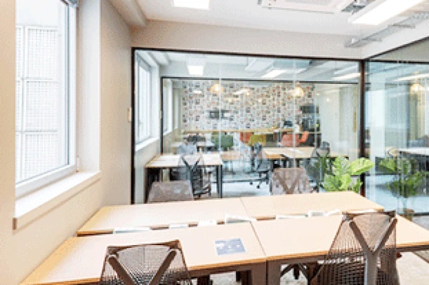 Bureau privé - 75014 - 1 poste - 1133€