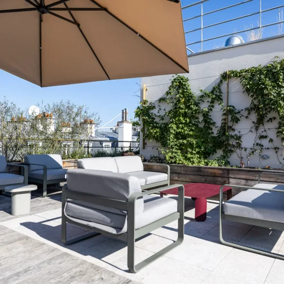 Bureau privé 243 m² 37 postes Location bureau Rue La Boétie Paris 75008 - photo 9