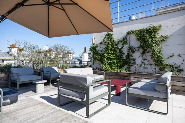 Bureau privé - 75008 - 10 postes - 8500€