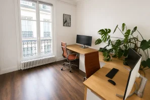 Bureau privé - 75003 - 2 postes - 750€