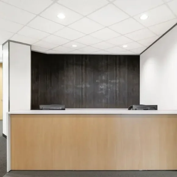 Bureau privé 4 m² 1 poste Location bureau Rue Anatole France Levallois-Perret 92300 - photo 1