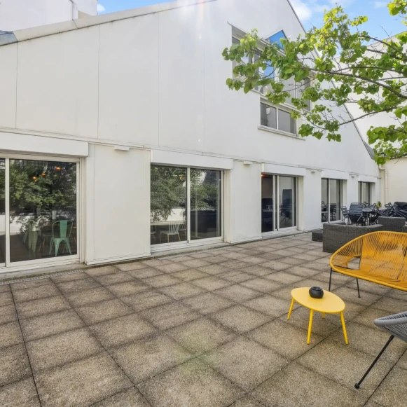 Espace indépendant 670 m² 110 postes Location bureau Rue du Faubourg Saint-Denis Paris 75010 - photo 7