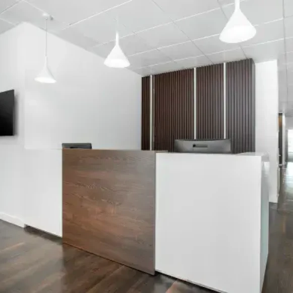 Bureau privé 12 m² 3 postes Coworking Avenue de l'Europe Schiltigheim 67300 - photo 2