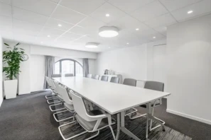 Bureau privé - 72000 - 30 postes - 15795€