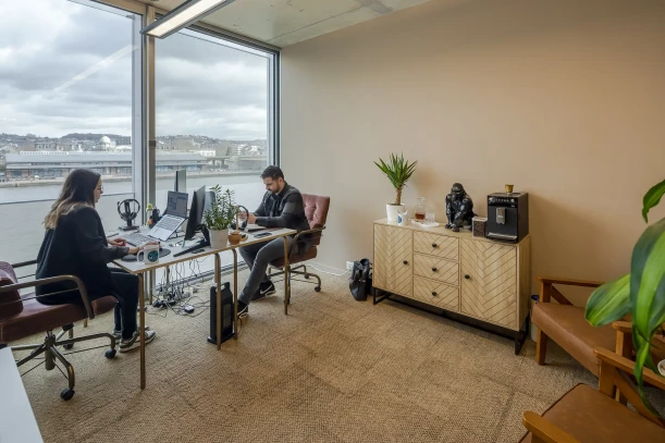 Bureau privé - 76100 - 6 postes - 1690€