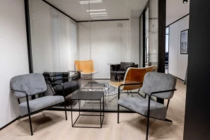 Bureau privé - 92200 - 5 postes - 2400€