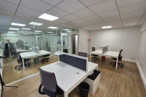 Bureau privé - 92300 - 6 postes - 2400€