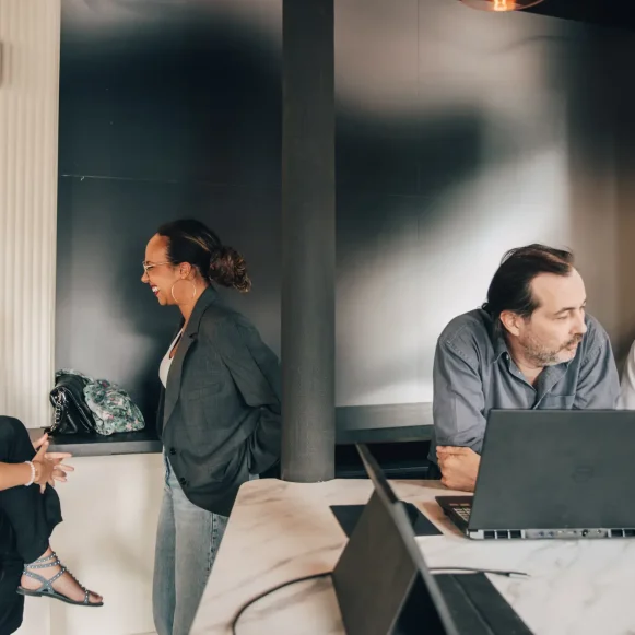 Open Space  6 postes Location bureau Rue de l'Armorique Paris 75015 - photo 4