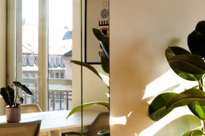 Open Space - 67000 - 5 postes - 200€