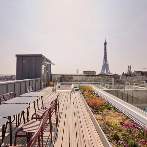 Bureau privé 26 m² 8 postes Coworking Rue de Magdebourg Paris 75016 - photo 1