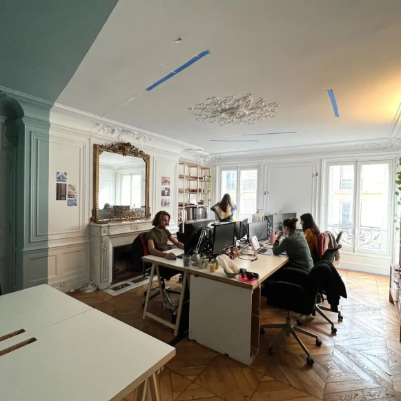 Open Space  4 postes Coworking Rue de Naples Paris 75008 - photo 1