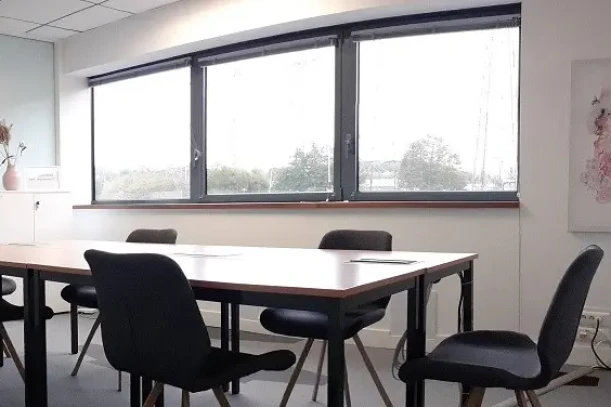 Bureau privé - 91120 - 8 postes - 1300€