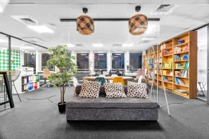 Bureau privé - 92200 - 15 postes - 5550€