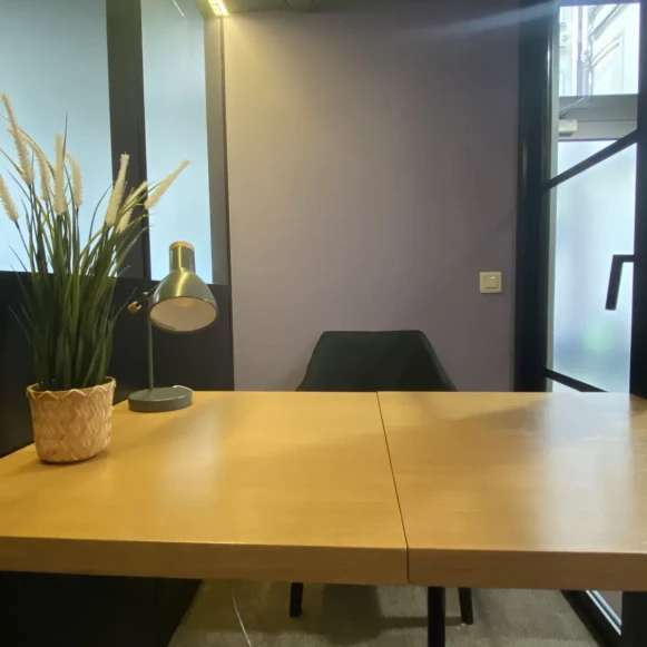 Bureau privé 14 m² 4 postes Location bureau Rue d'Amsterdam Paris 75008 - photo 7