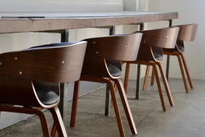 Open Space - 13540 - 2 postes - 290€