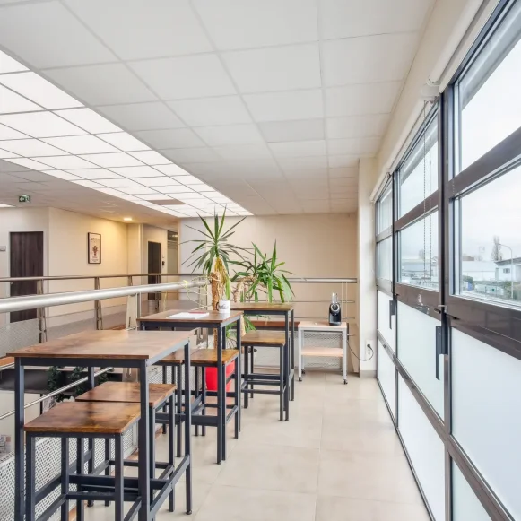 Bureau privé 12 m² 2 postes Location bureau Rue Pascal Meaux 77100 - photo 5