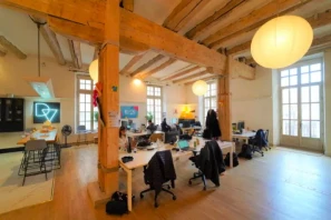 Bureau privé - 13007 - 6 postes - 1300€