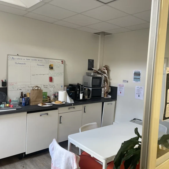 Bureau privé 148 m² 15 postes Coworking Place de la Gare Lille 59800 - photo 5