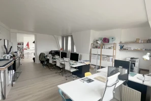 Open Space - 75012 - 2 postes - 275€