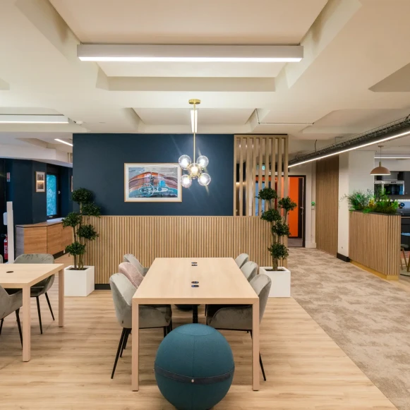 Bureau privé 11 m² 3 postes Coworking Rue de Genève Lyon 69006 - photo 5