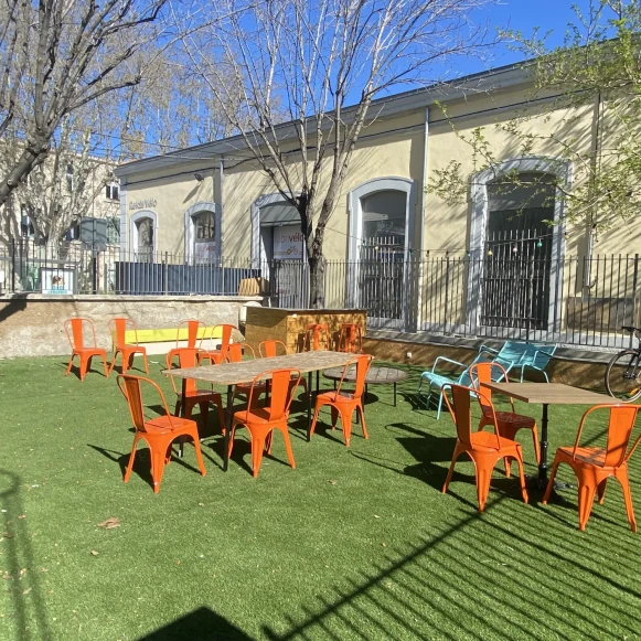 Bureau privé 20 m² 5 postes Coworking Place de la Gare Aix-en-Provence 13100 - photo 4